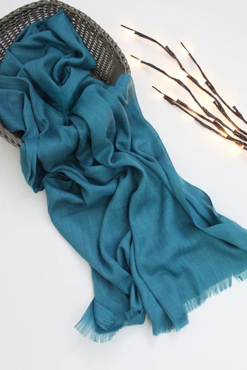 Turkish Lawn Scarf Hijab – Elegant and Breathable for All Occasions