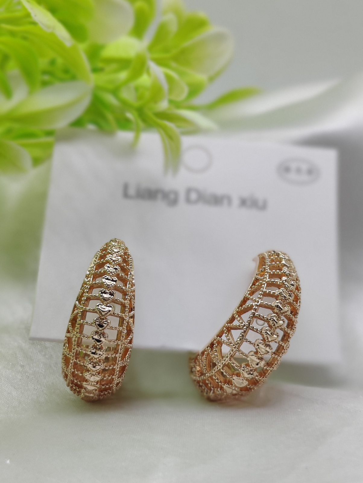 Imported Elegant Hollow Heart Design Gold-Plated Hoop Earrings – Luxurious Gold Finish